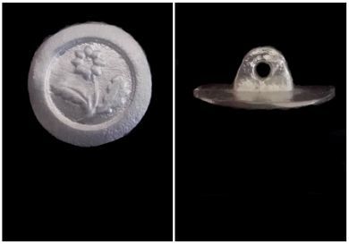Small Sweet William Cuff Button