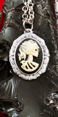 Lolita Necklace (small)