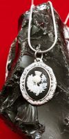 Thistle Cameo Necklace (small)