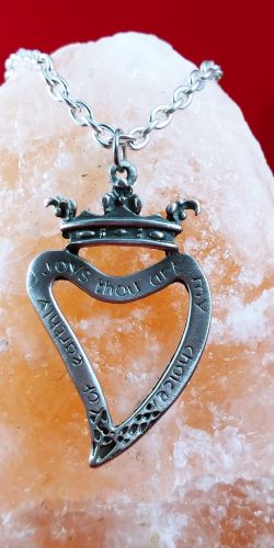 Heart and Crown Luckenbooth 